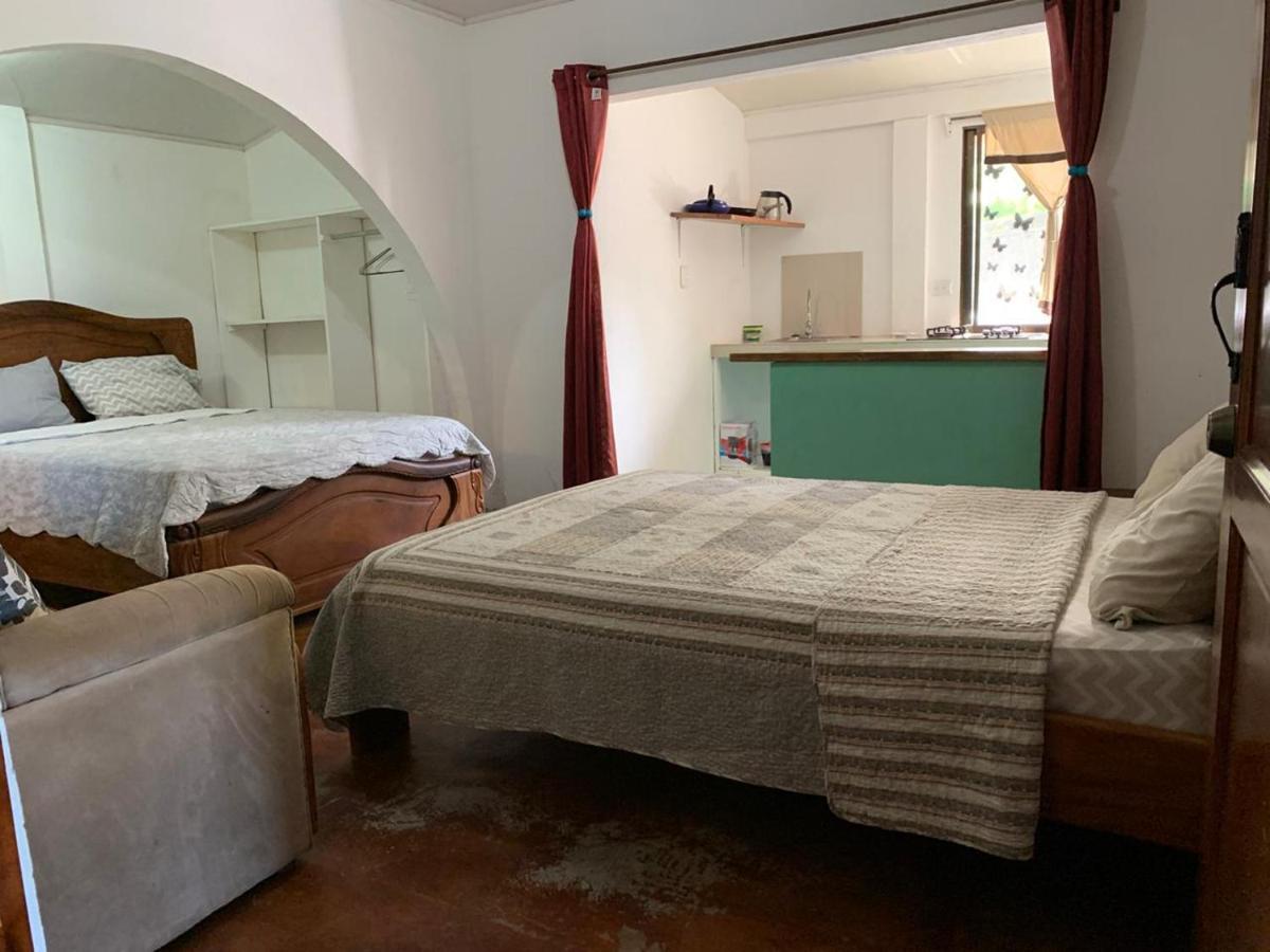 A True B&B Quepos Extérieur photo